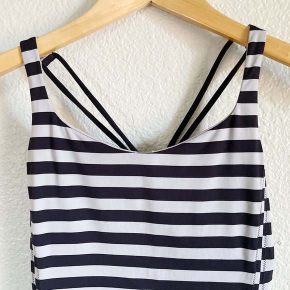 LULULEMON || Free To Be Strappy Tank - Picture 4 of 11